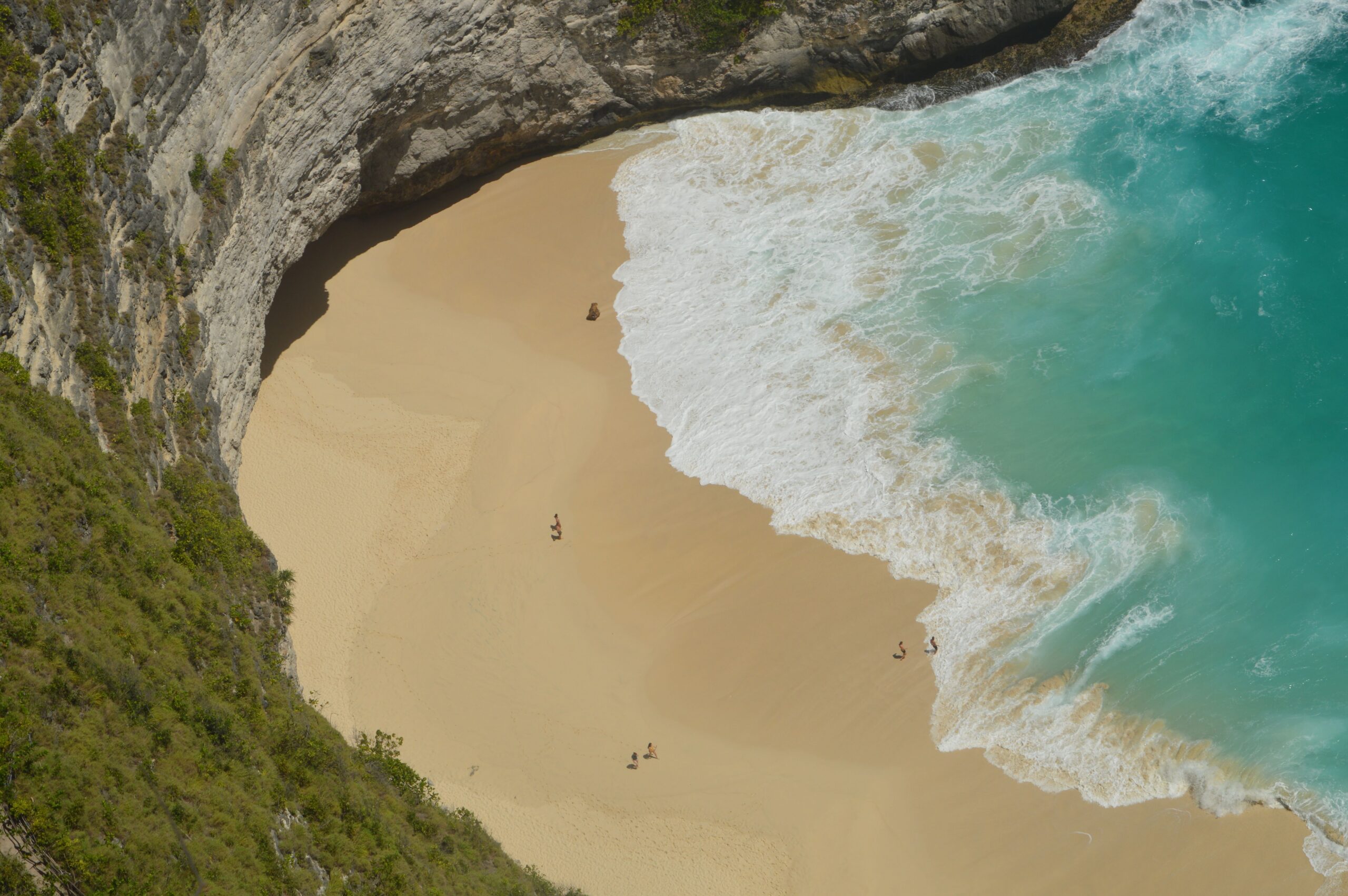 pexels-jayant-singh-45759947-11039532 Picture of bali beach. Solo female travel
